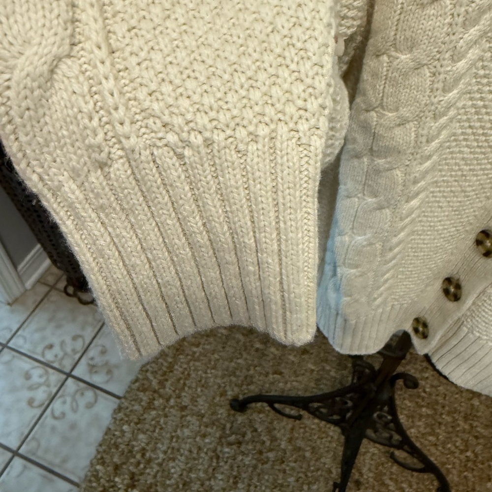 Gap Oversized Cable Knit Graandpa Button Down Car… - image 5